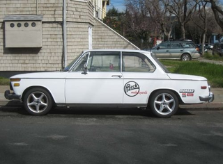 Illustration for article titled 1971 BMW 2002